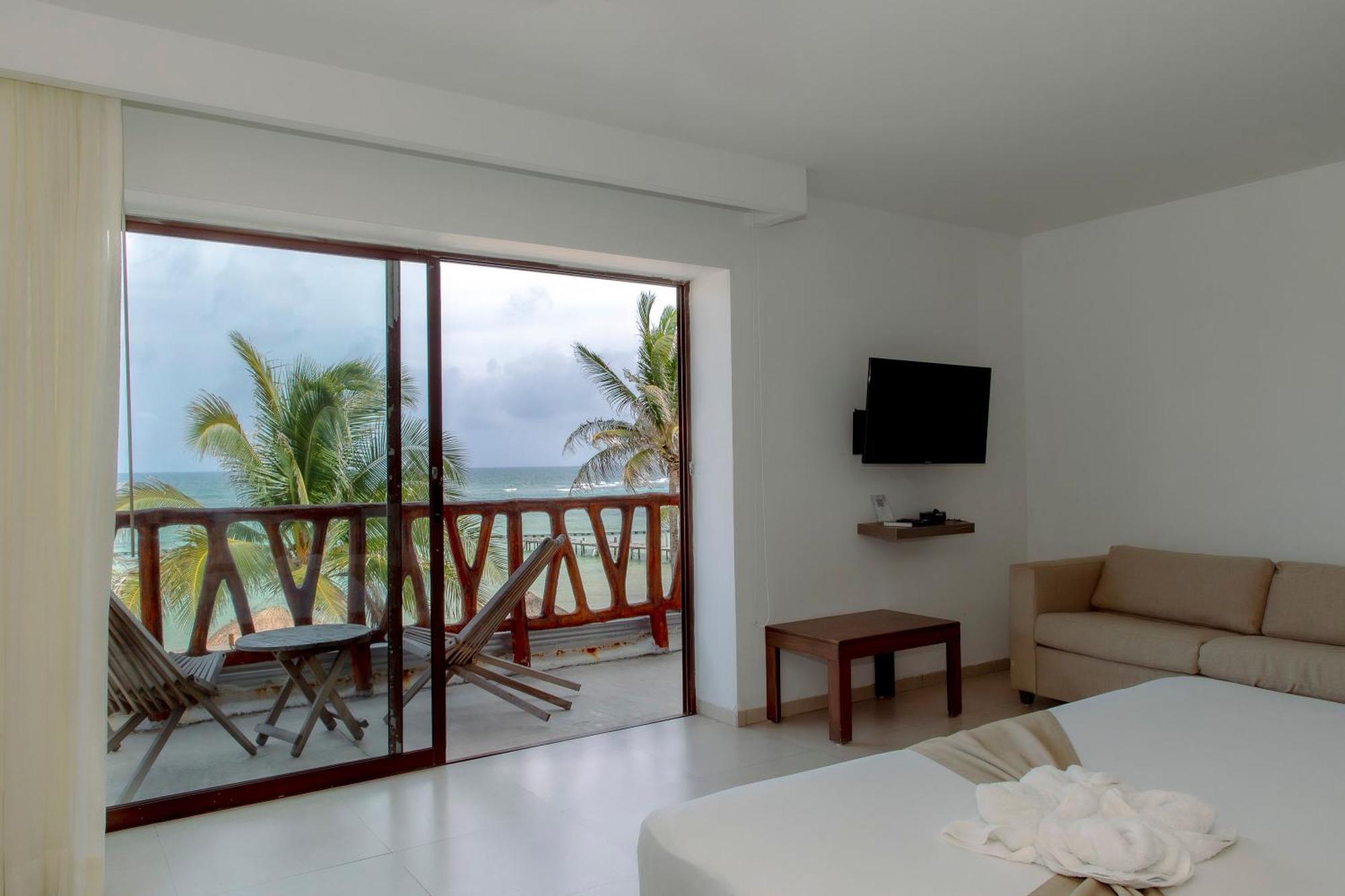 Quinto Sole Hotel Mahahual Exterior photo