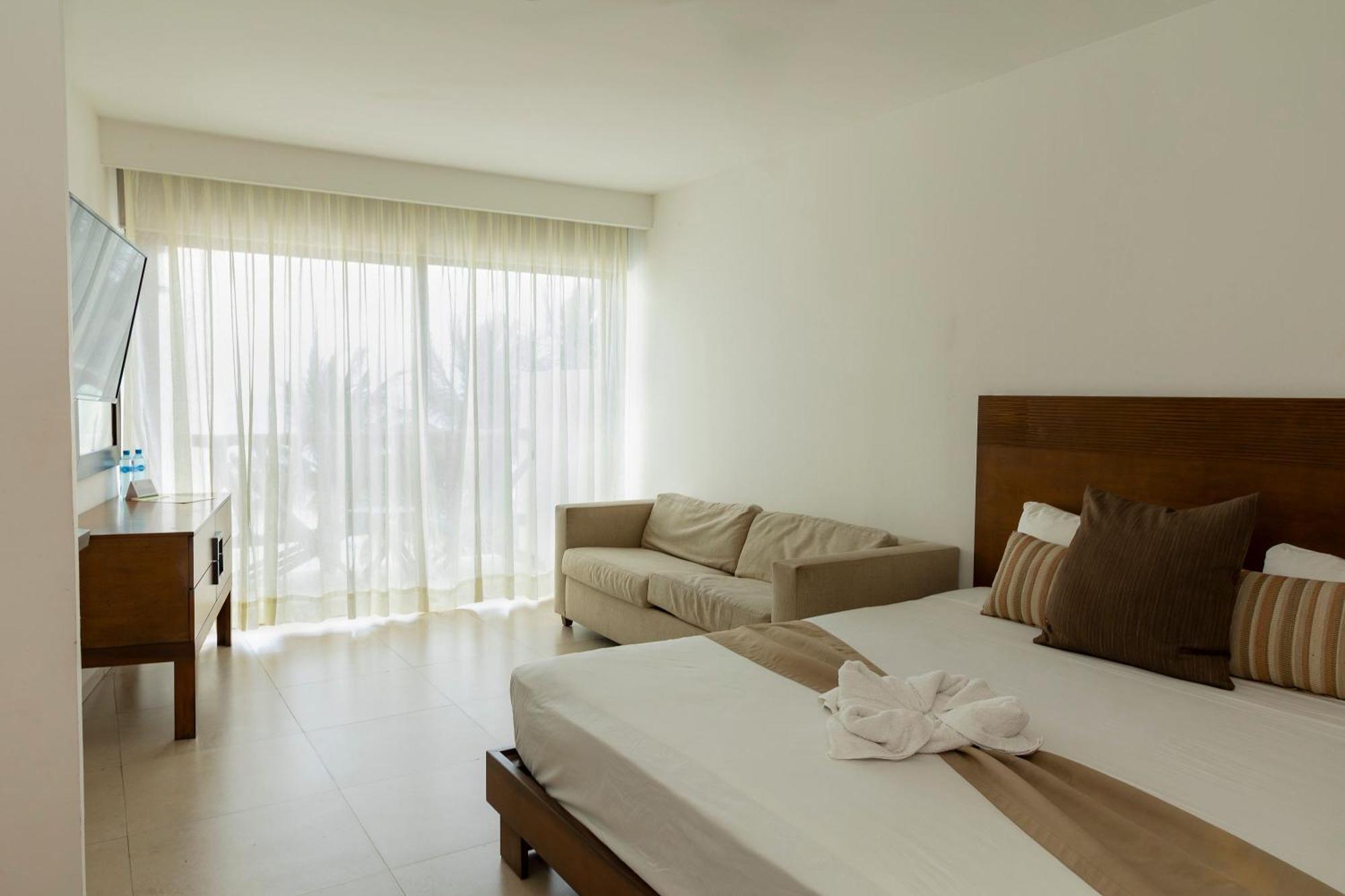 Quinto Sole Hotel Mahahual Exterior photo