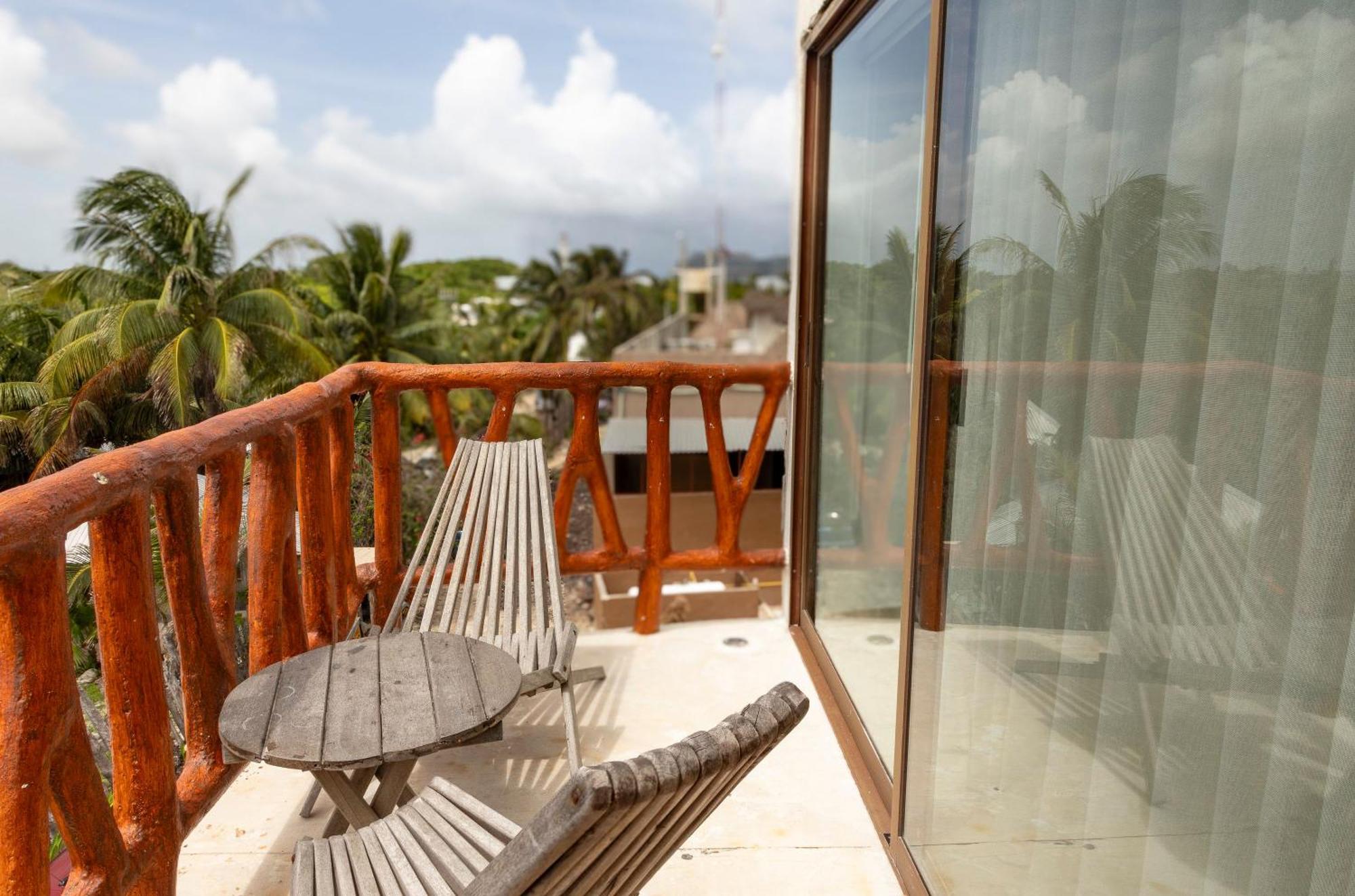 Quinto Sole Hotel Mahahual Exterior photo