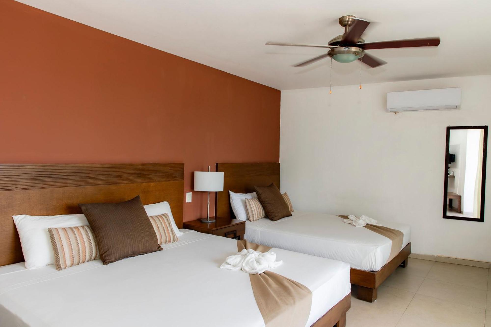 Quinto Sole Hotel Mahahual Exterior photo