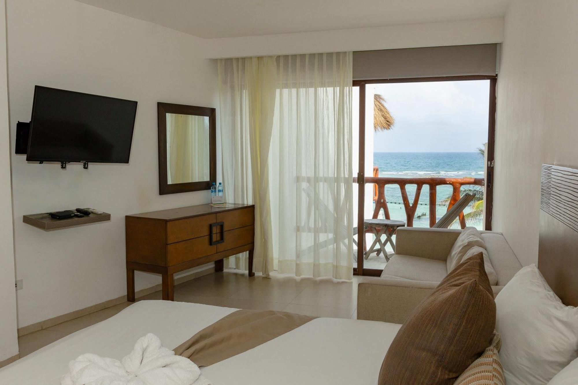 Quinto Sole Hotel Mahahual Exterior photo