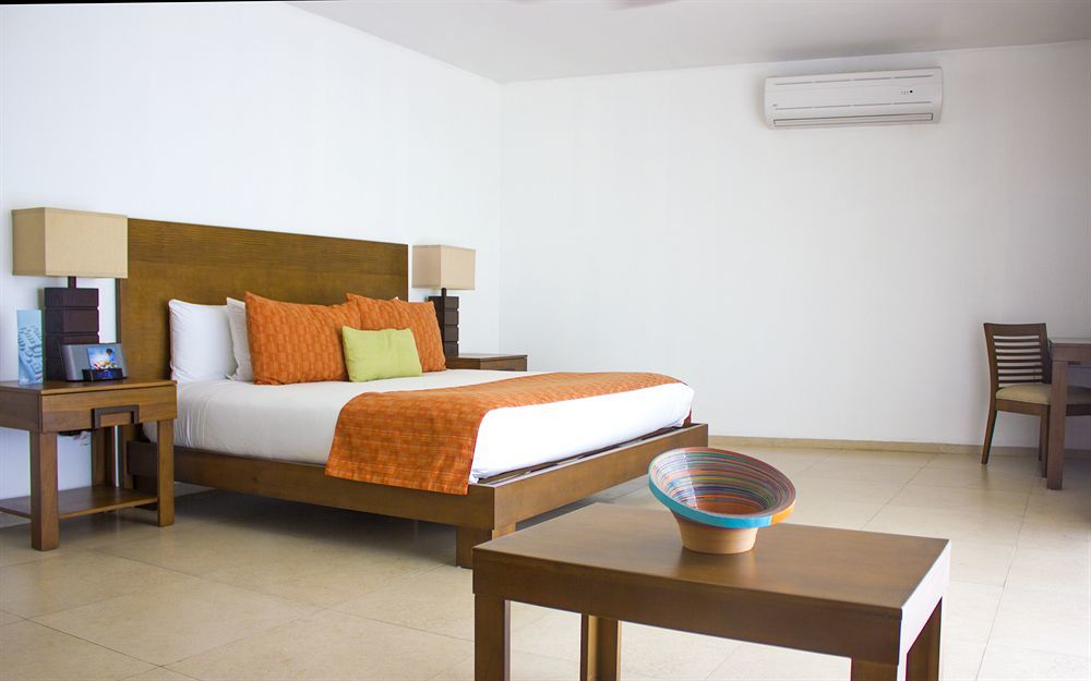 Quinto Sole Hotel Mahahual Exterior photo